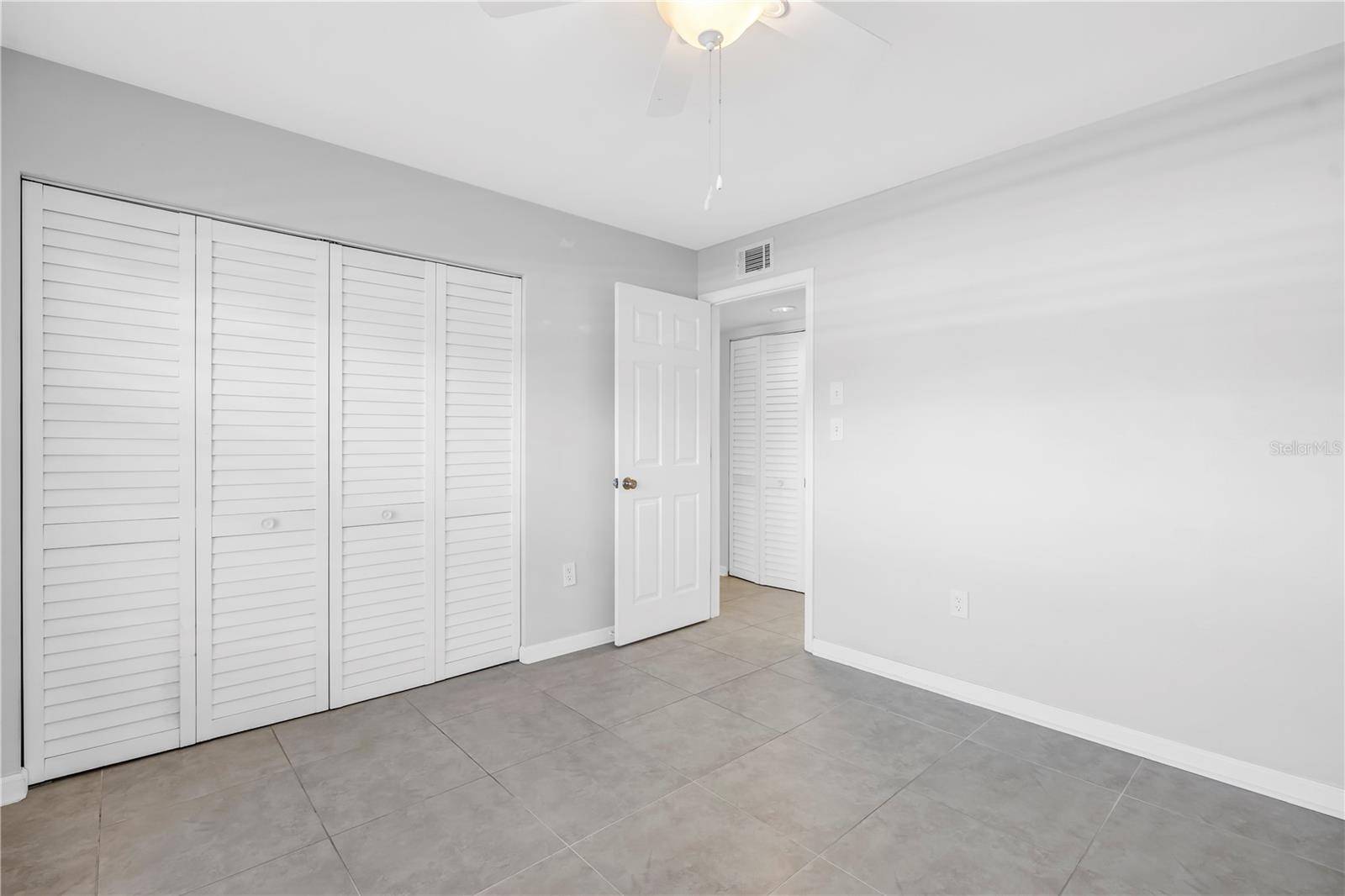 1320 PASADENA AVE S #203