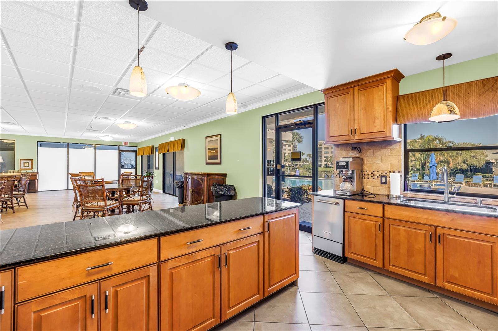 1320 PASADENA AVE S #203