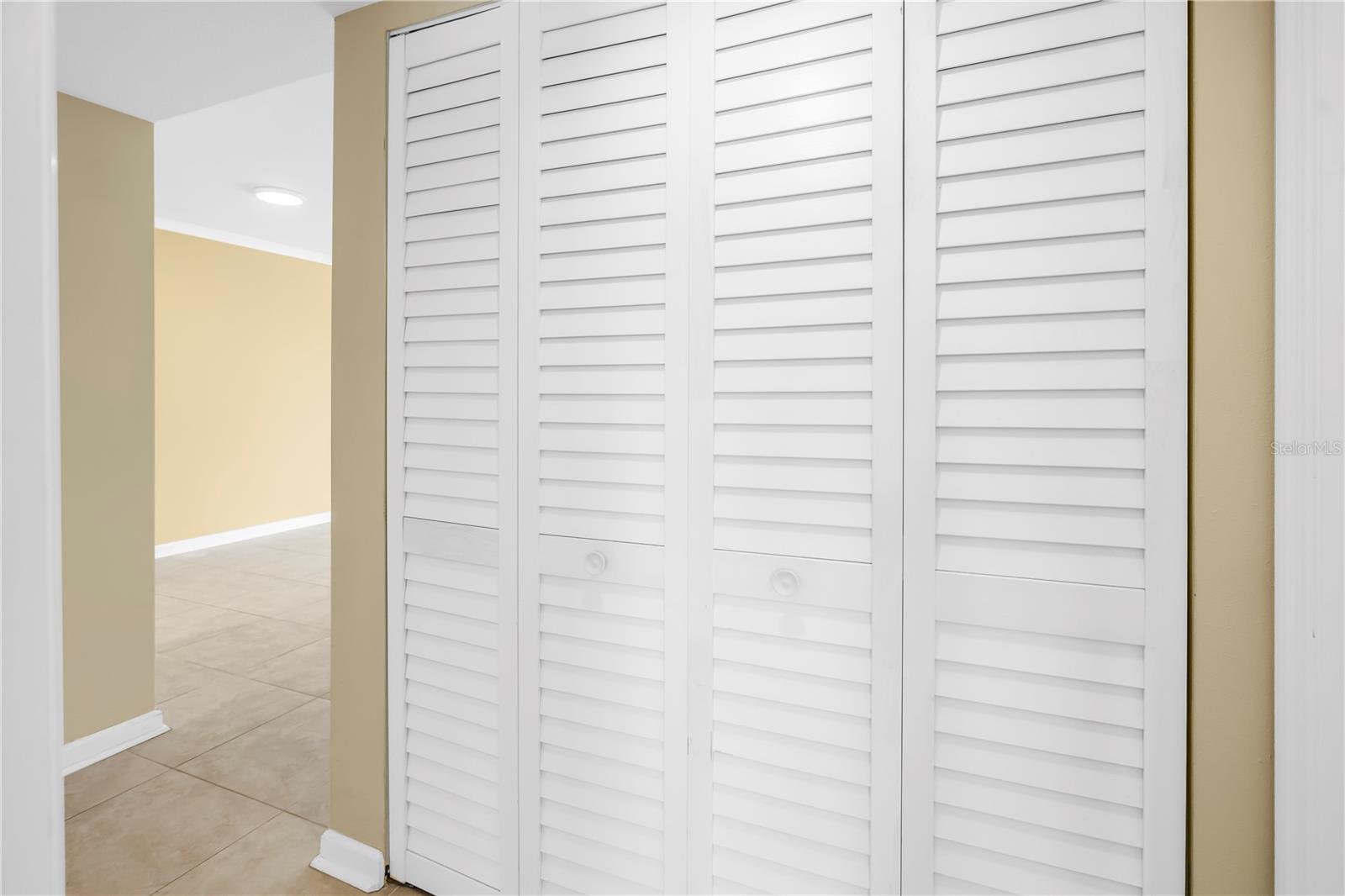 1320 PASADENA AVE S #203