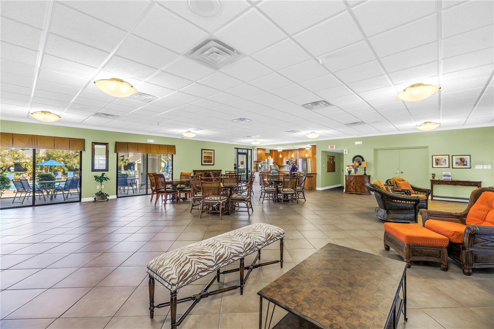 1320 PASADENA AVE S #203