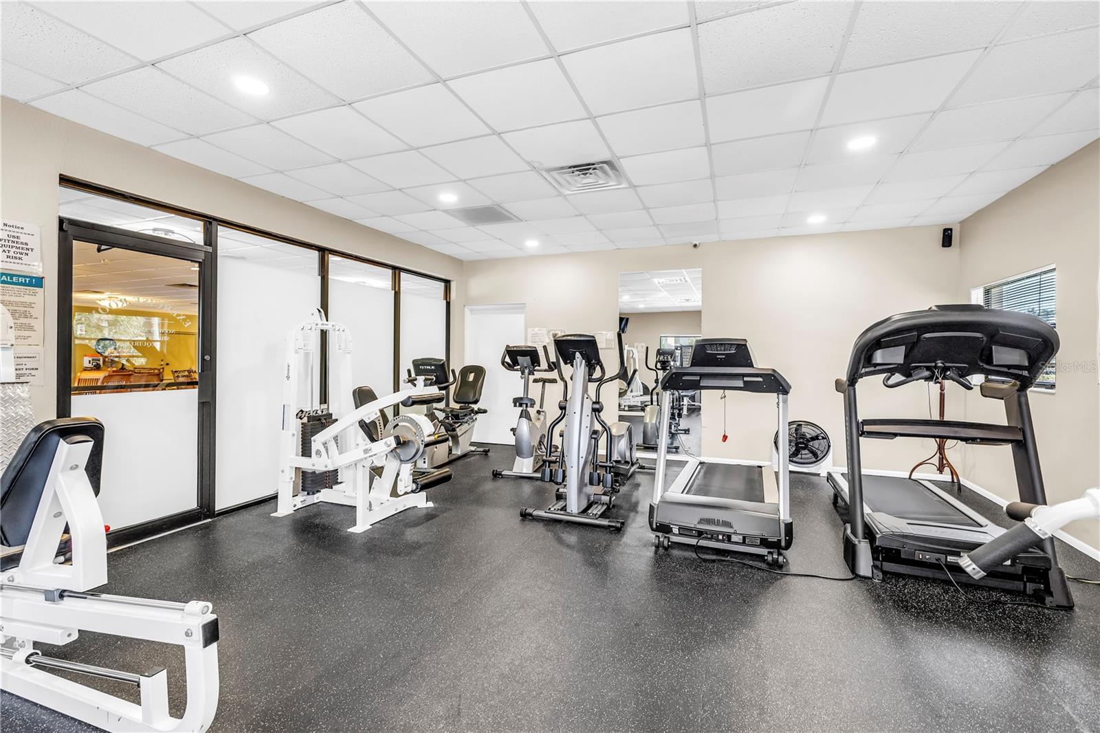 1320 PASADENA AVE S #203