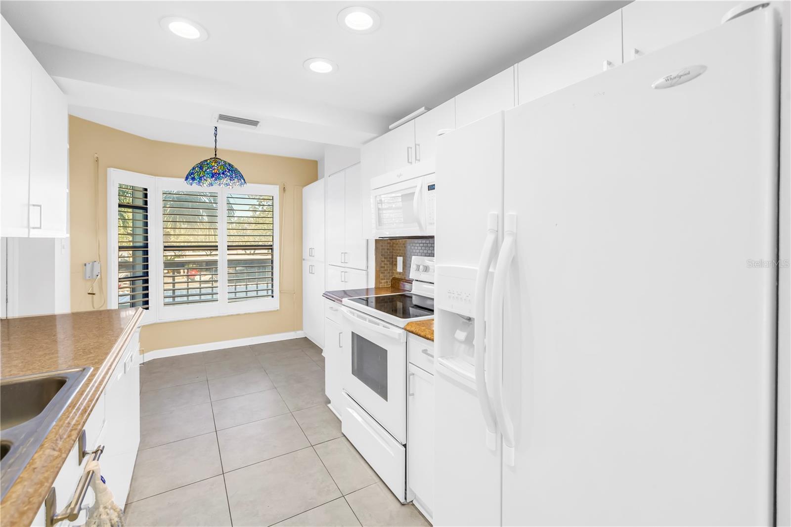 1320 PASADENA AVE S #203