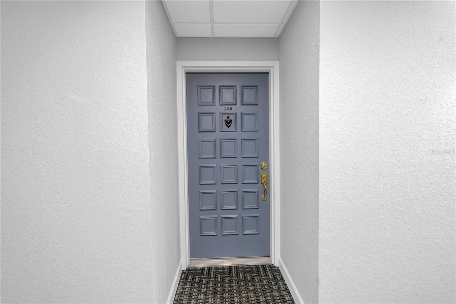 6104 PALMA DEL MAR BLVD S #305