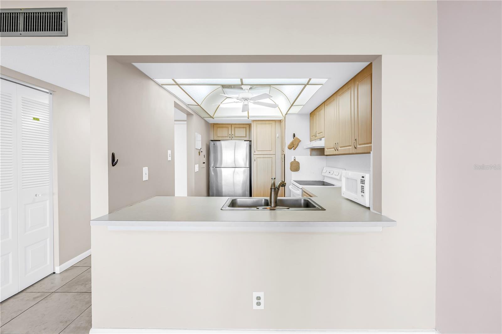 6104 PALMA DEL MAR BLVD S #305