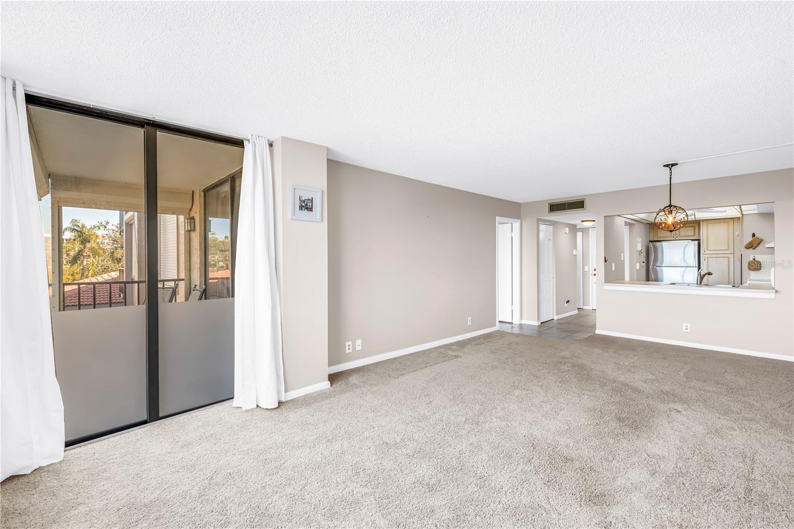 6104 PALMA DEL MAR BLVD S #305