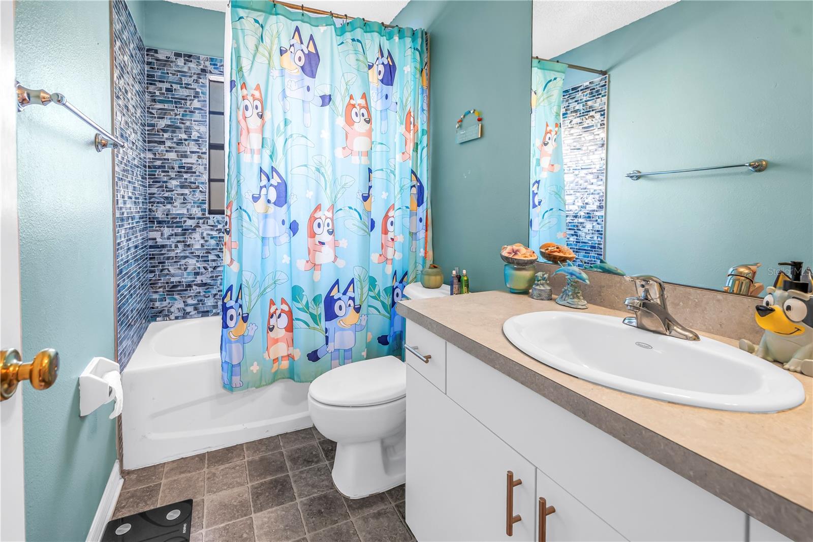 3000 DR MARTIN LUTHER KING JR ST S