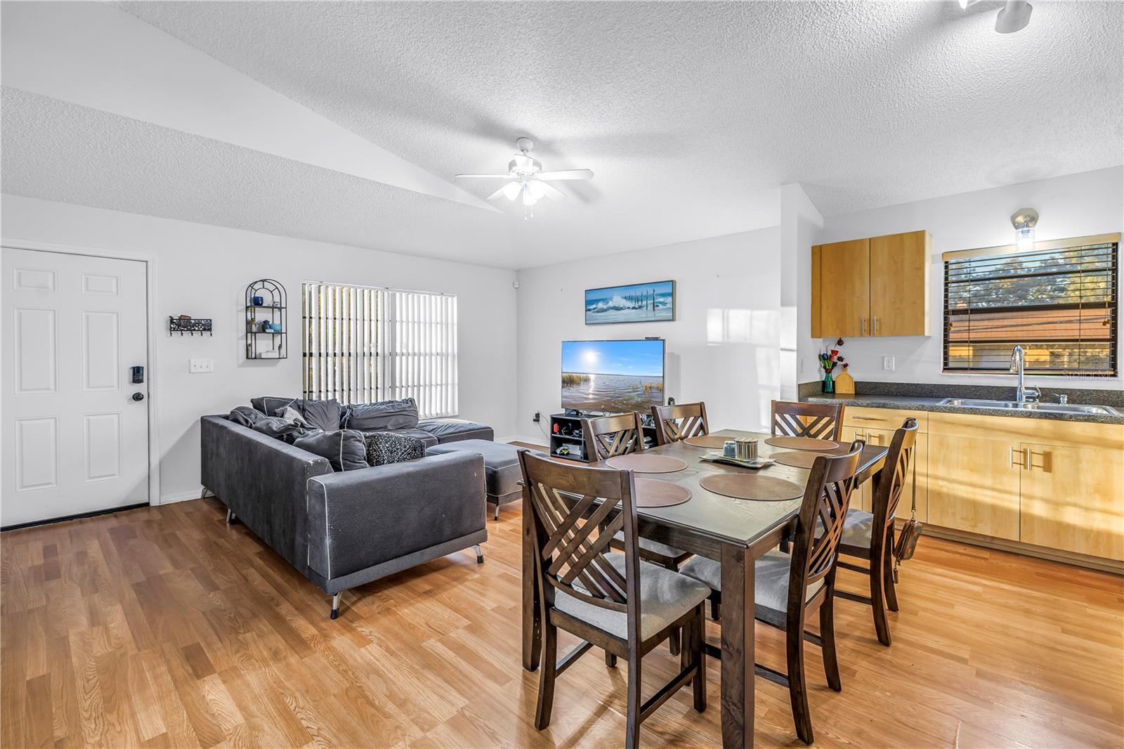 3000 DR MARTIN LUTHER KING JR ST S