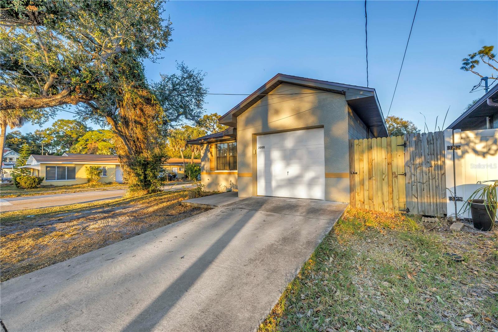 3000 DR MARTIN LUTHER KING JR ST S