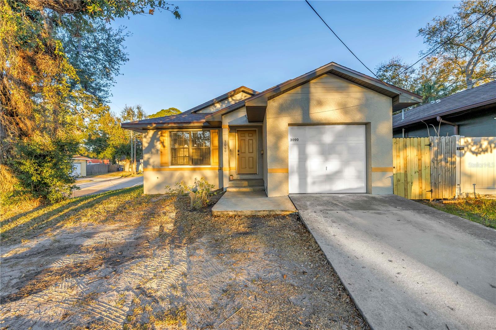 3000 DR MARTIN LUTHER KING JR ST S