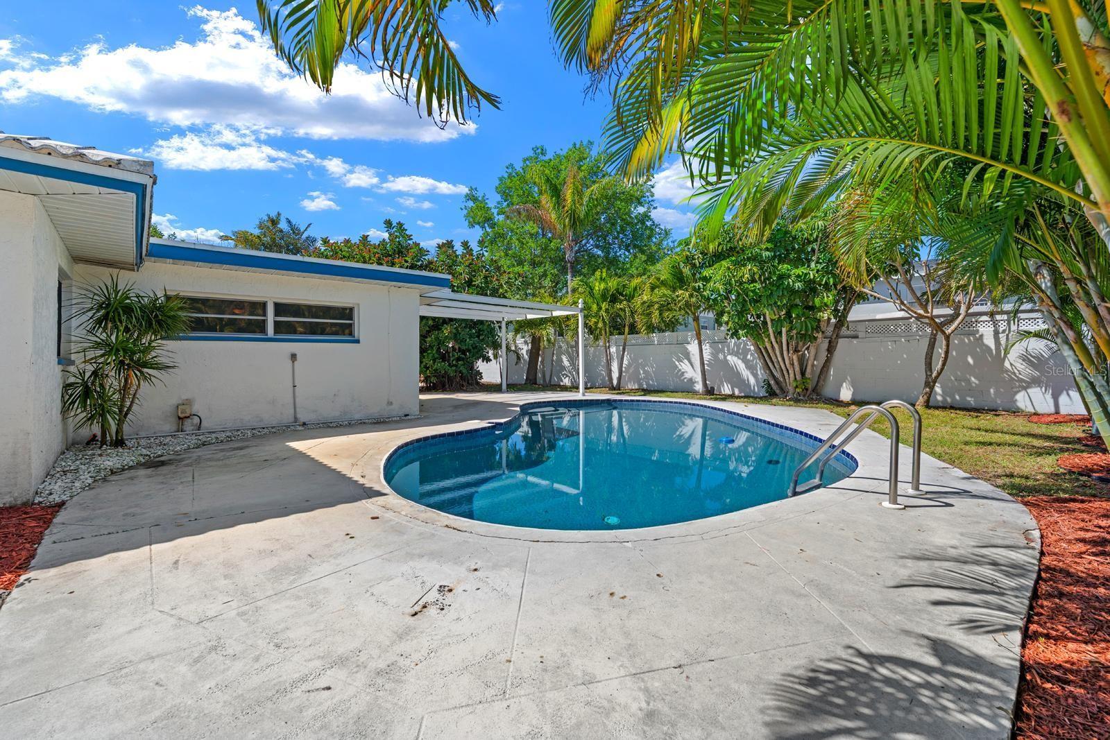 4540 BAYSHORE BLVD NE