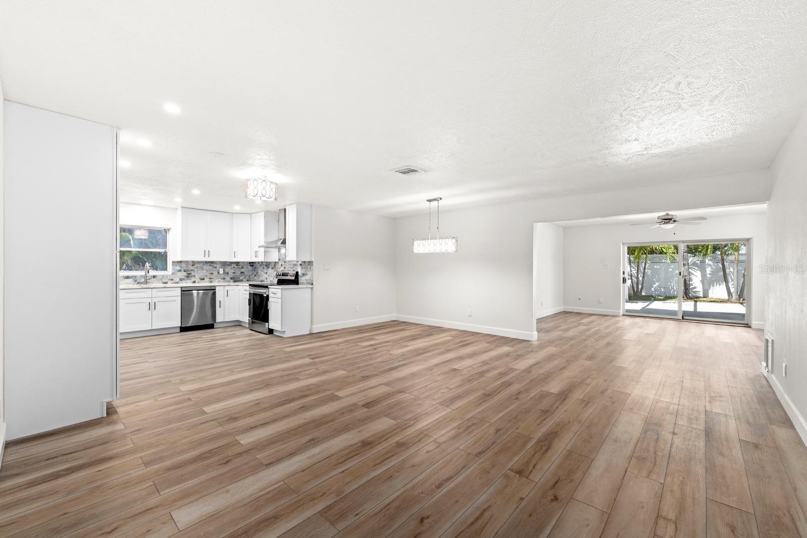 4540 BAYSHORE BLVD NE