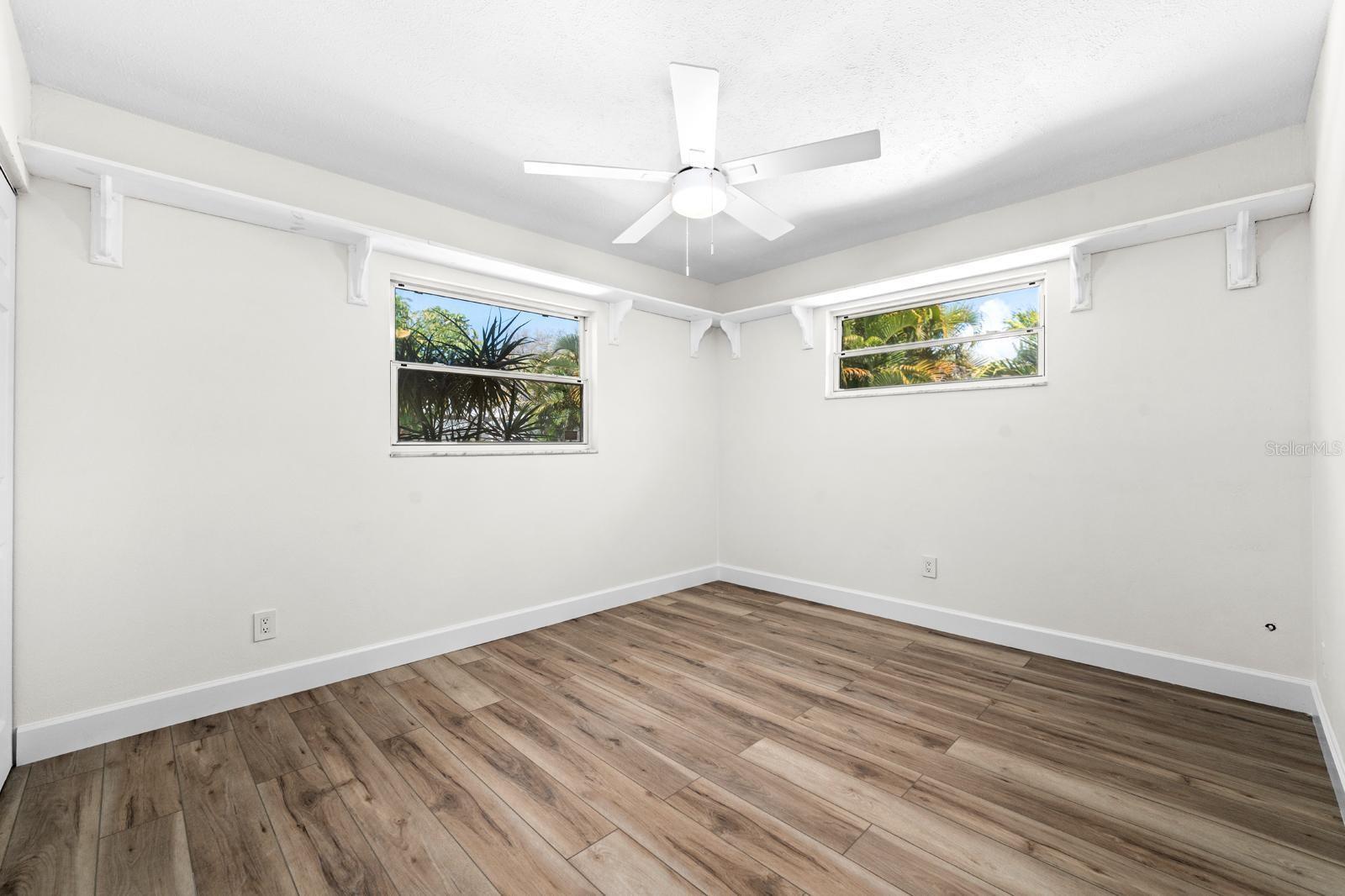4540 BAYSHORE BLVD NE