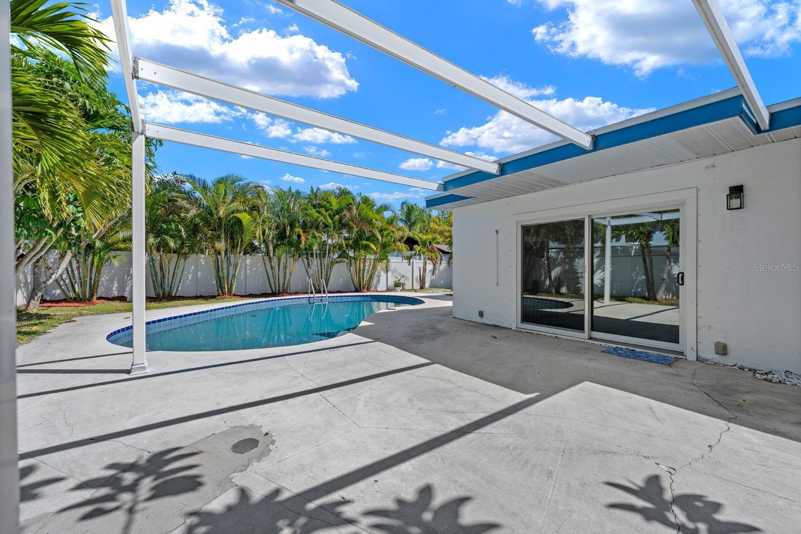 4540 BAYSHORE BLVD NE