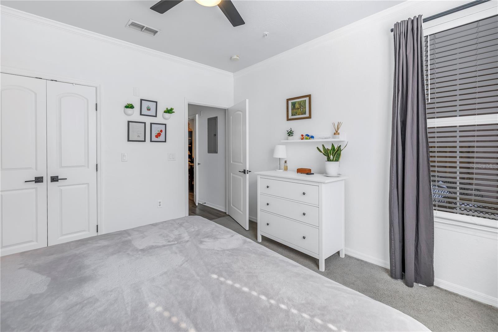 4221 W SPRUCE ST #1325