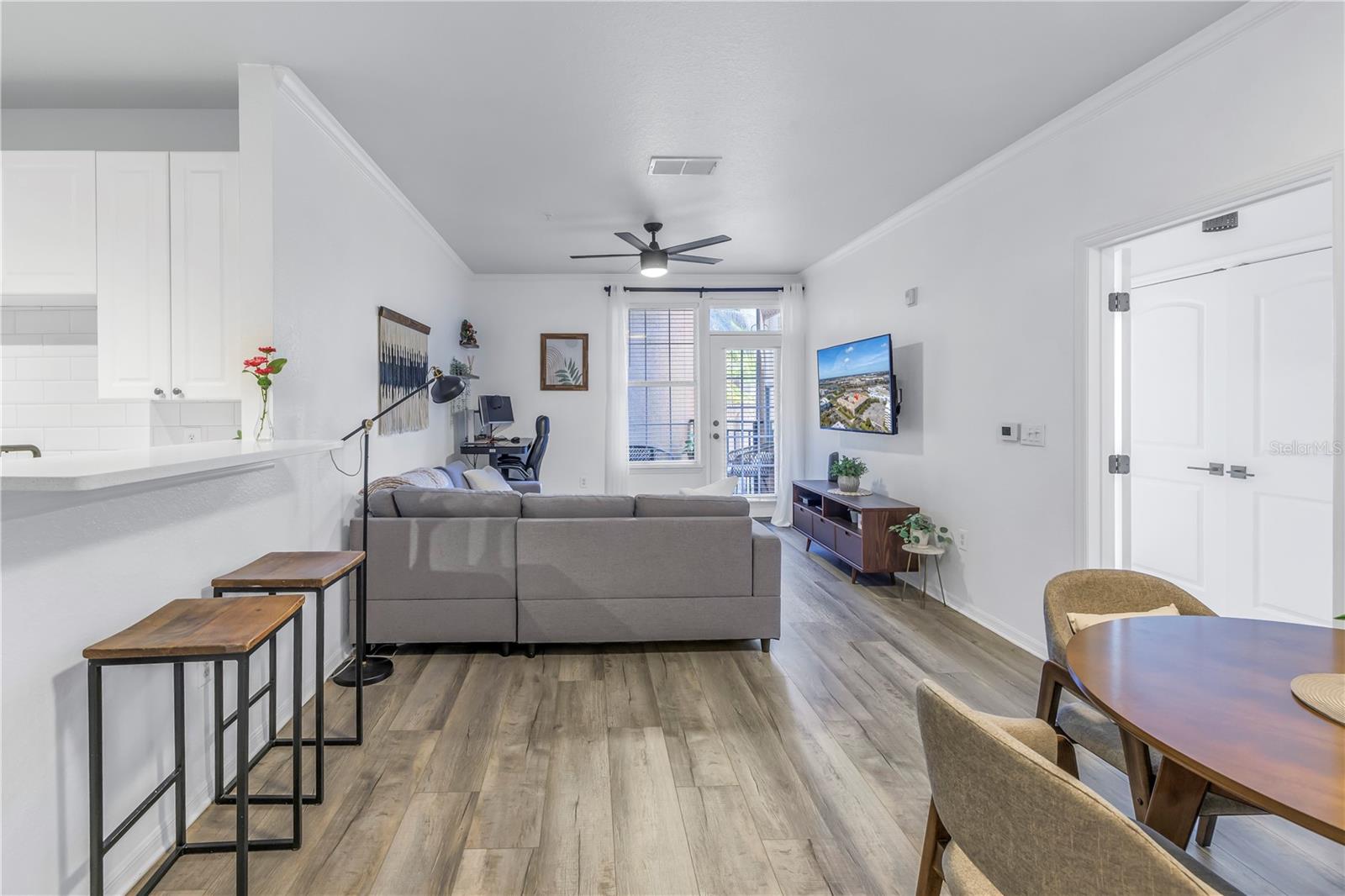 4221 W SPRUCE ST #1325