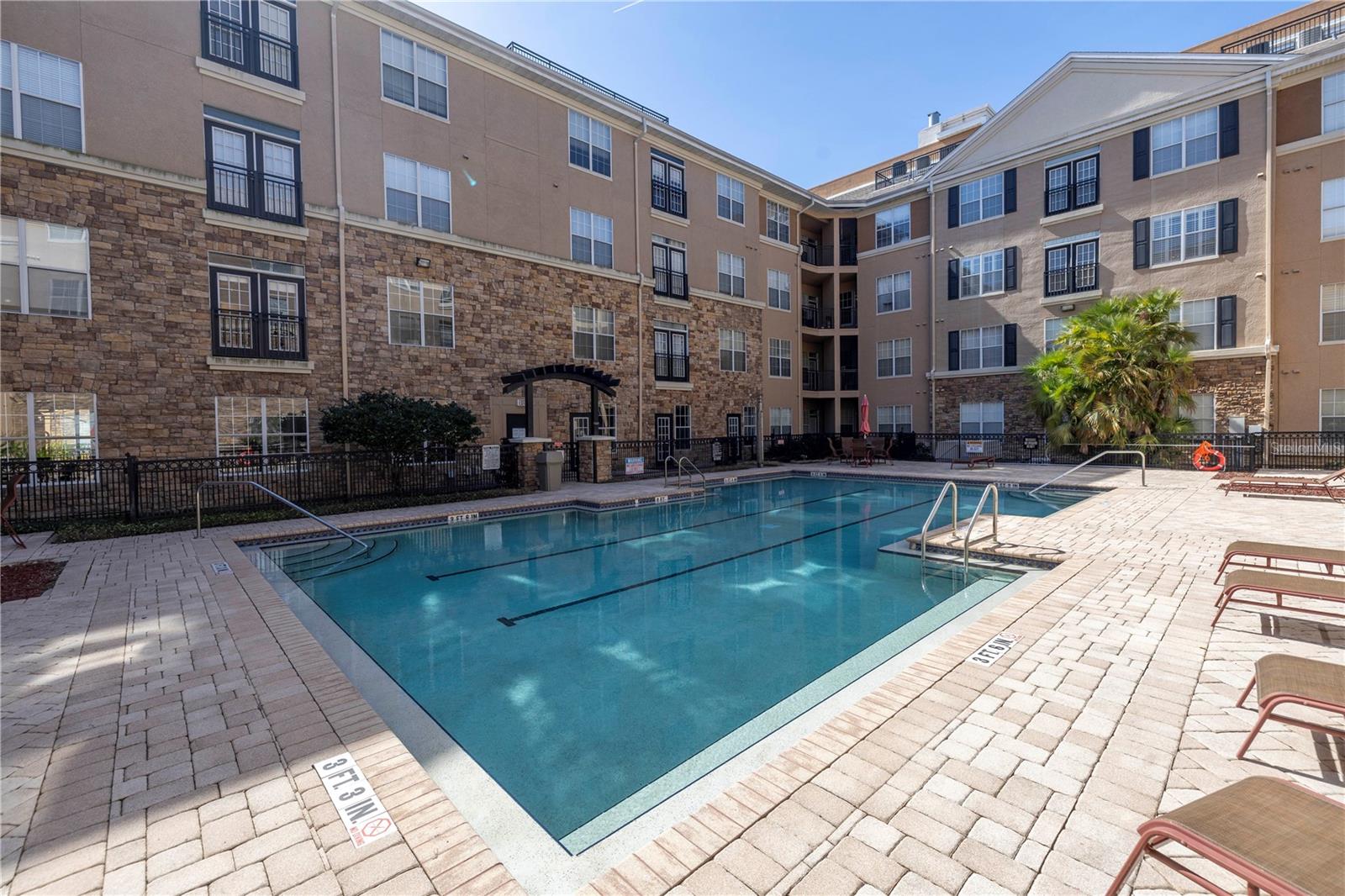 4221 W SPRUCE ST #1325