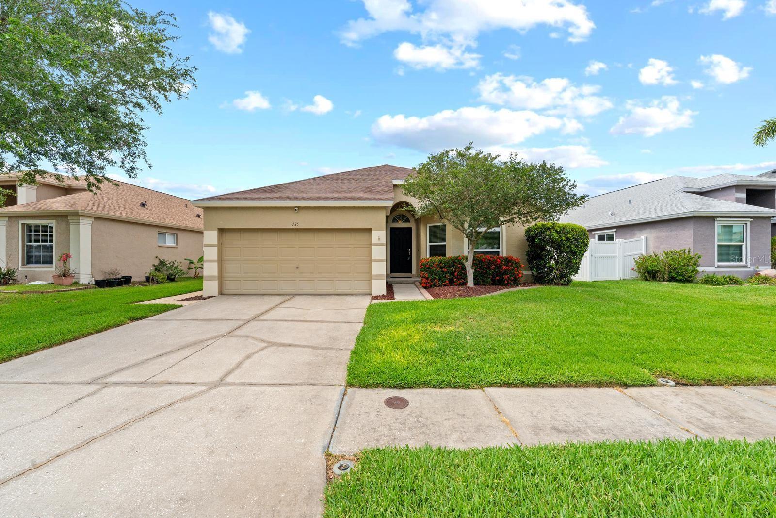 735 NE ADDISON DR