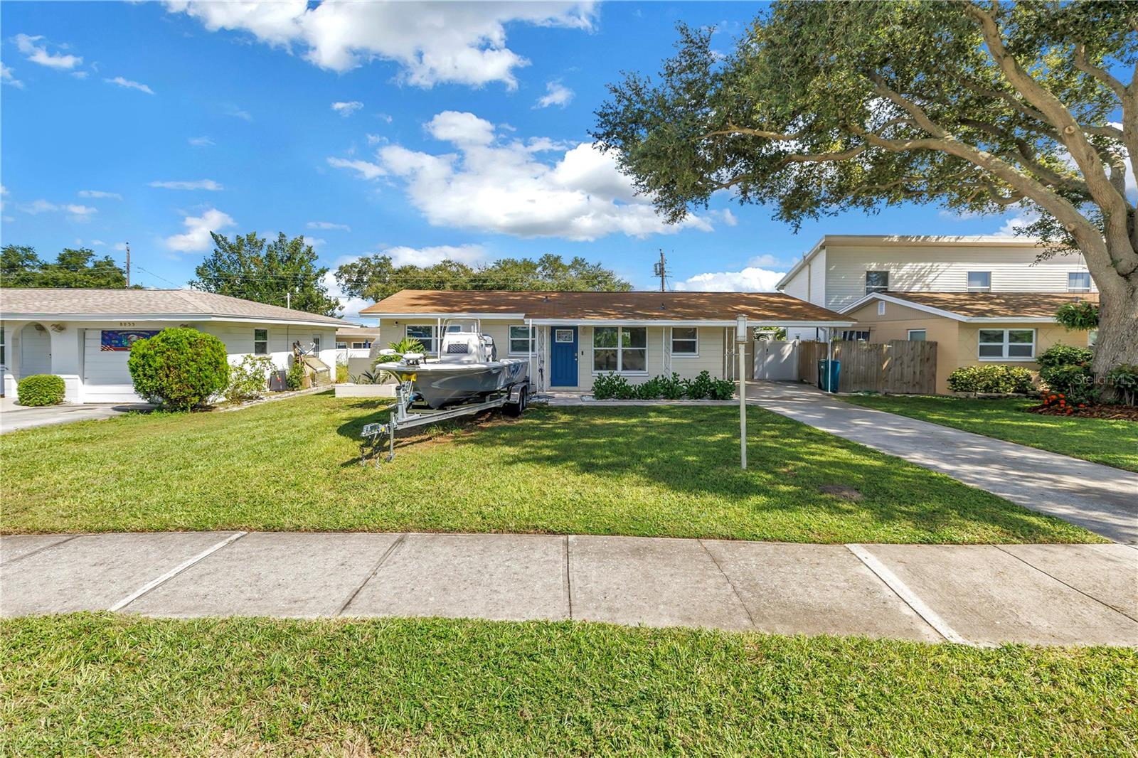 8001 RIDGE RD