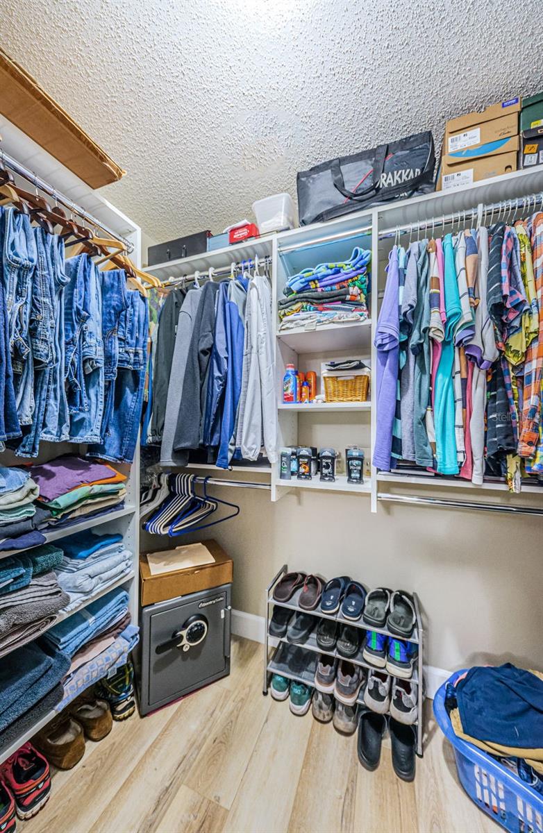 6400 46TH AVE N #116