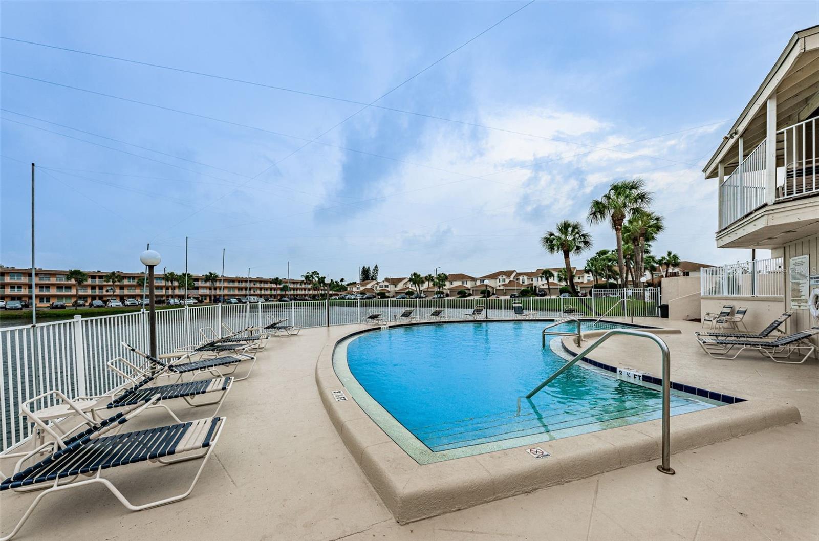 6400 46TH AVE N #116