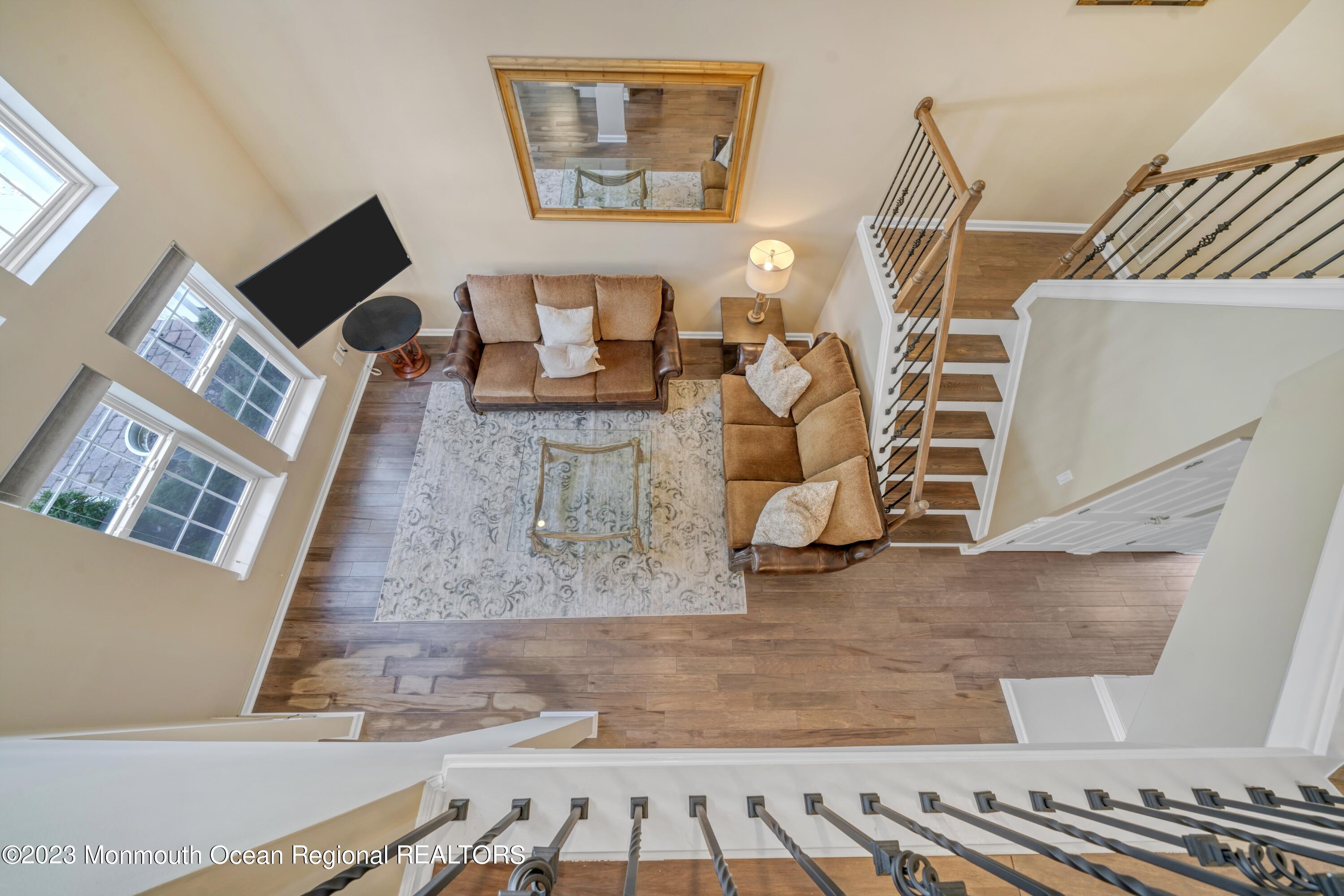 37 Fox Meadow Lane