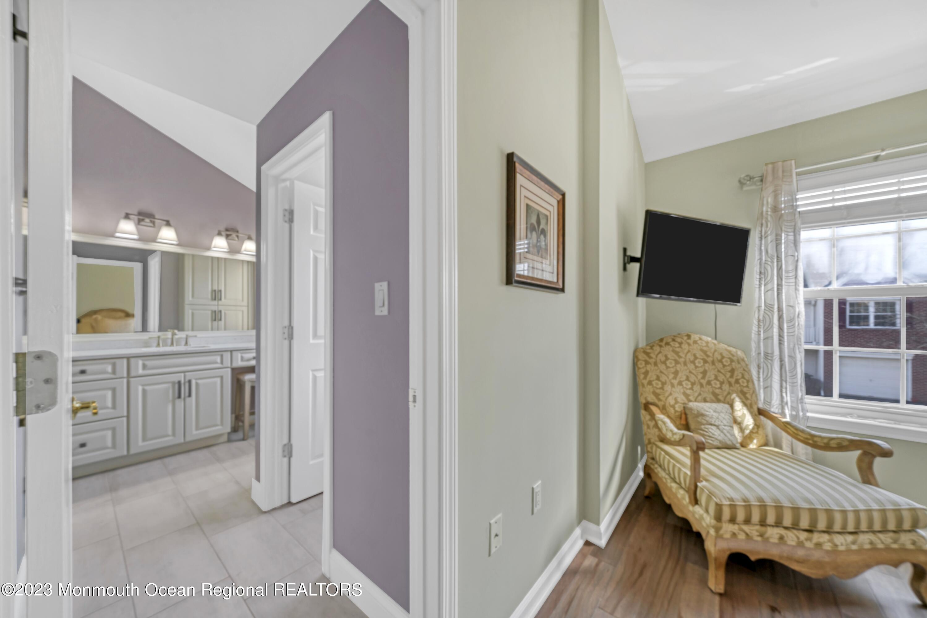 37 Fox Meadow Lane