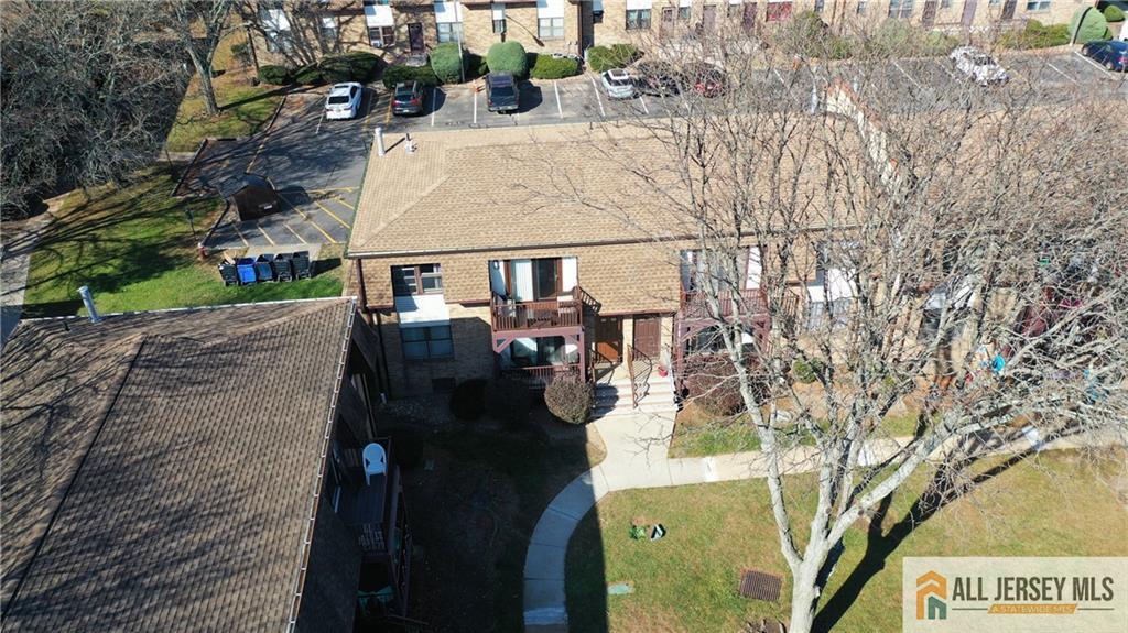 202 N Oaks Boulevard