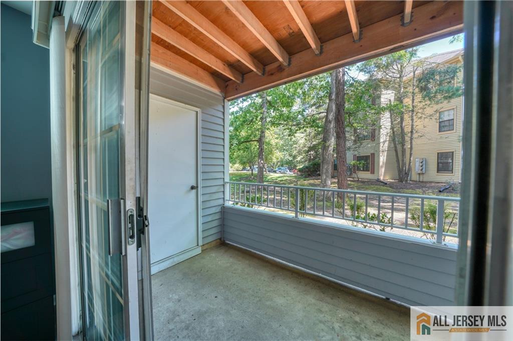 902 Meadow Court # 902
