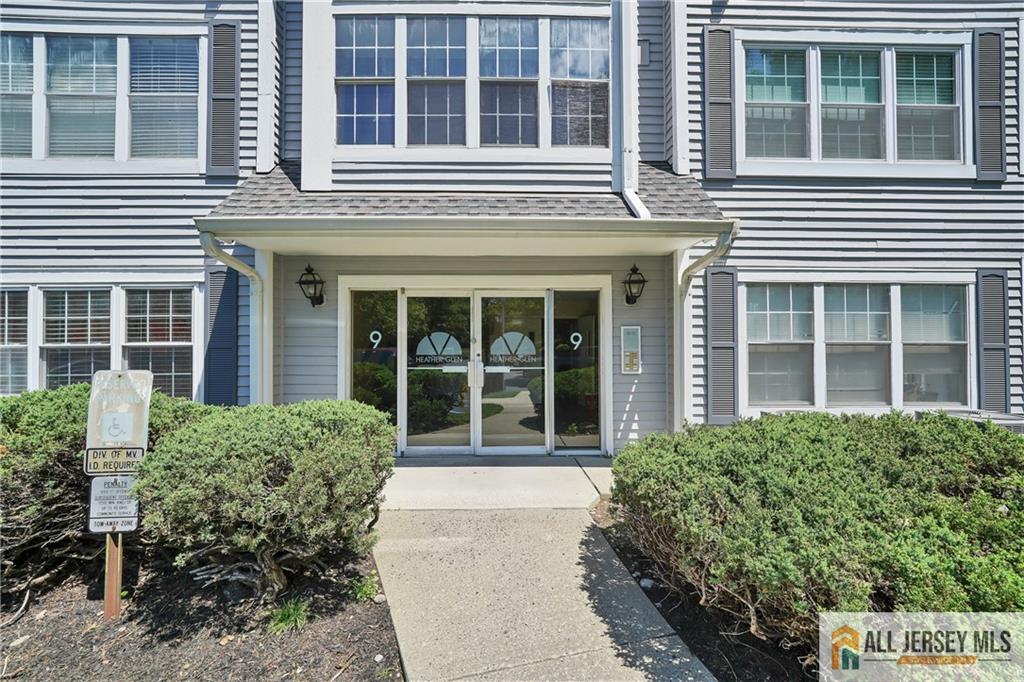 902 Meadow Court # 902