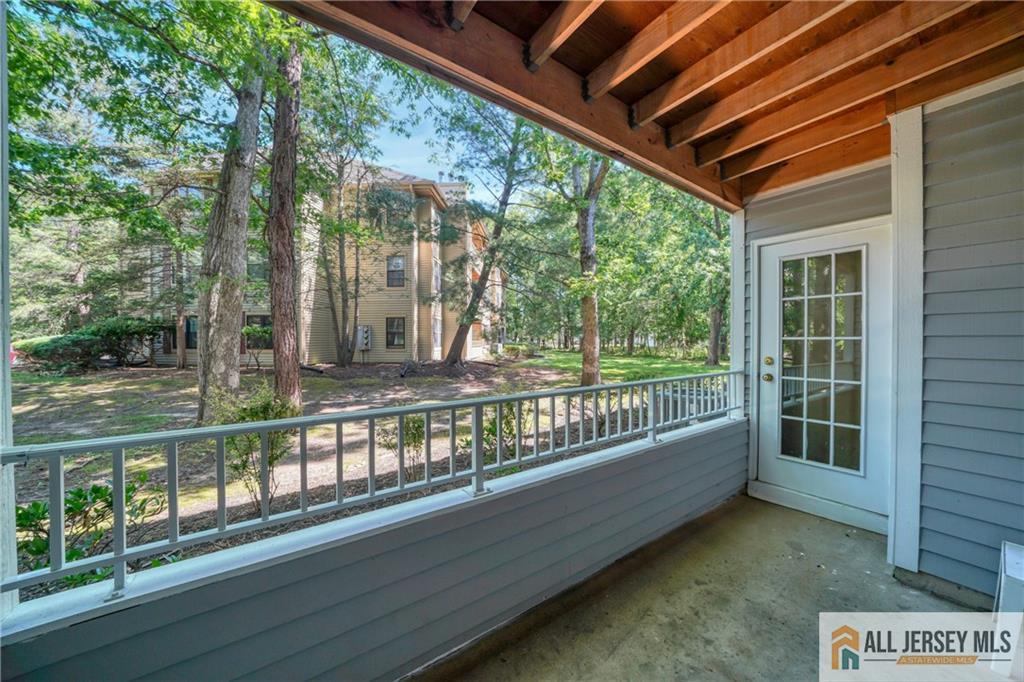 902 Meadow Court # 902
