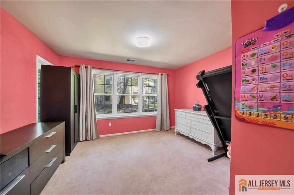 902 Meadow Court # 902