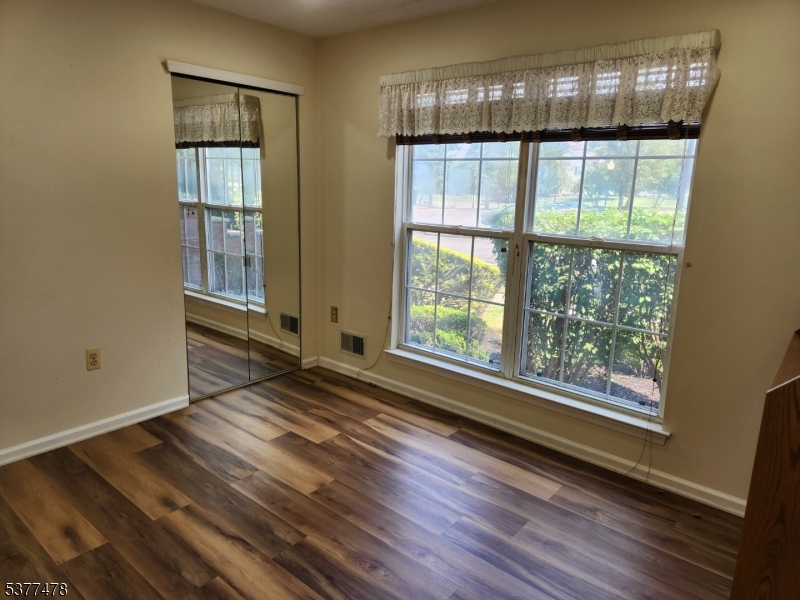 502 Dunn Cir