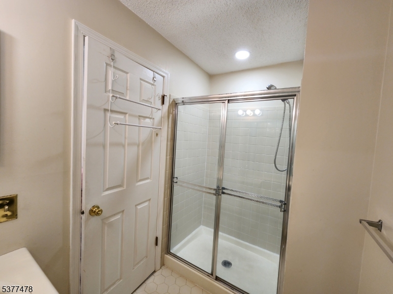 502 Dunn Cir