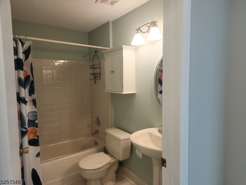 85 Rachel Ct