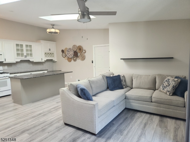 85 Rachel Ct