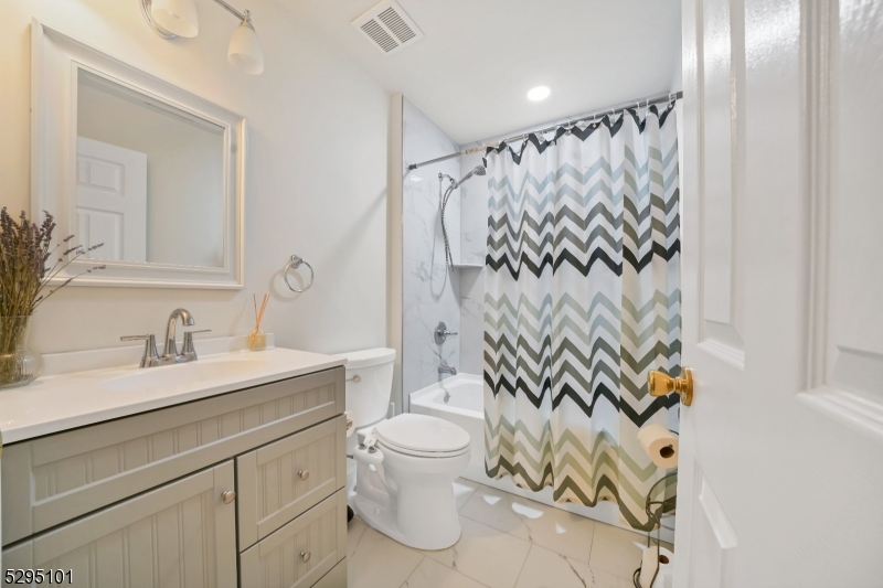 115 Wycombe Pl