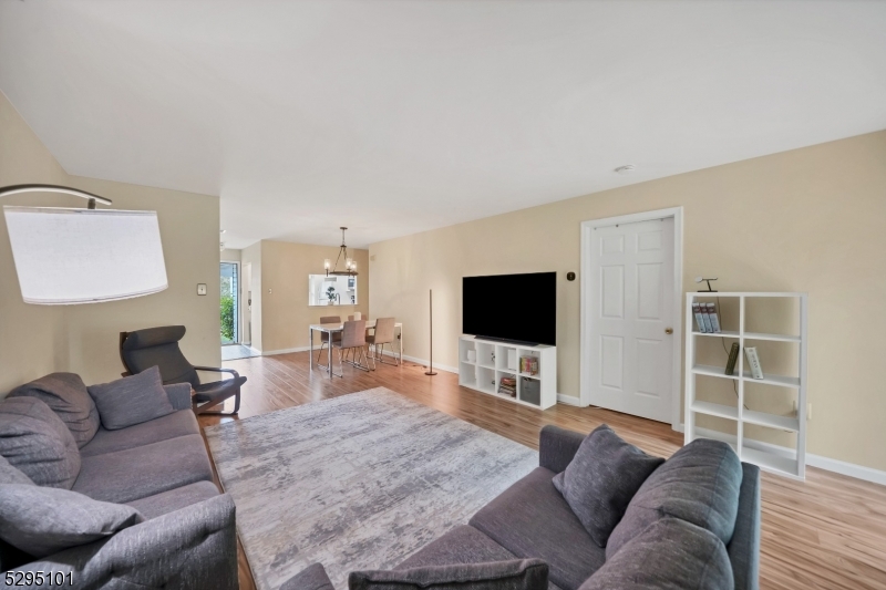 115 Wycombe Pl