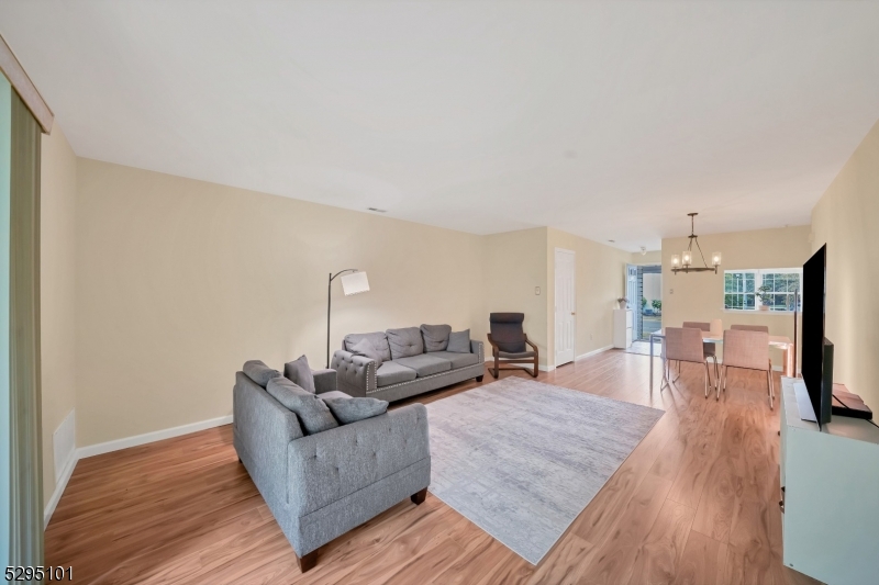 115 Wycombe Pl