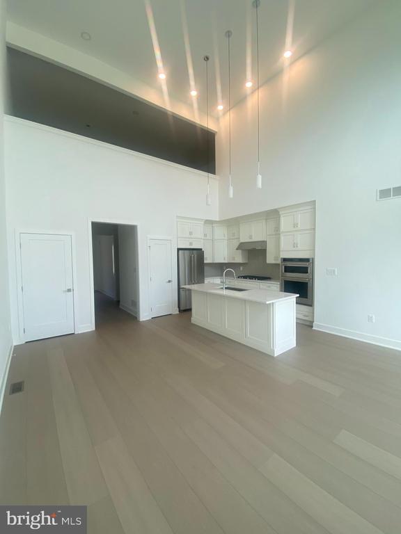 5 CHERRY LANE