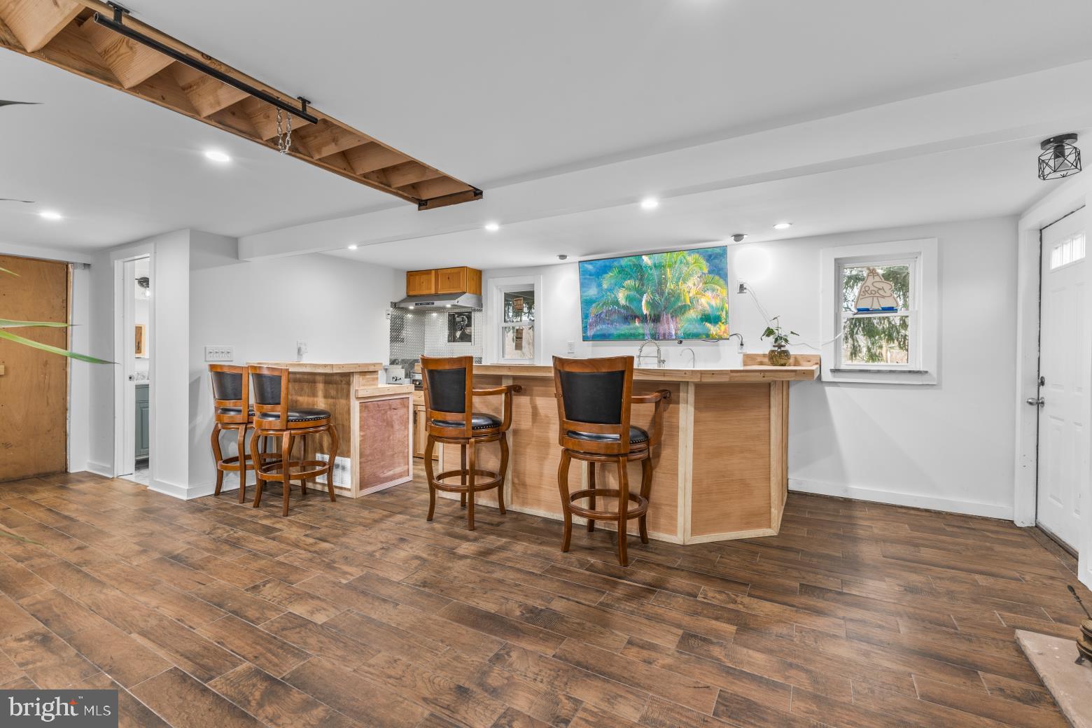 89 ASBURY BROADWAY ROAD