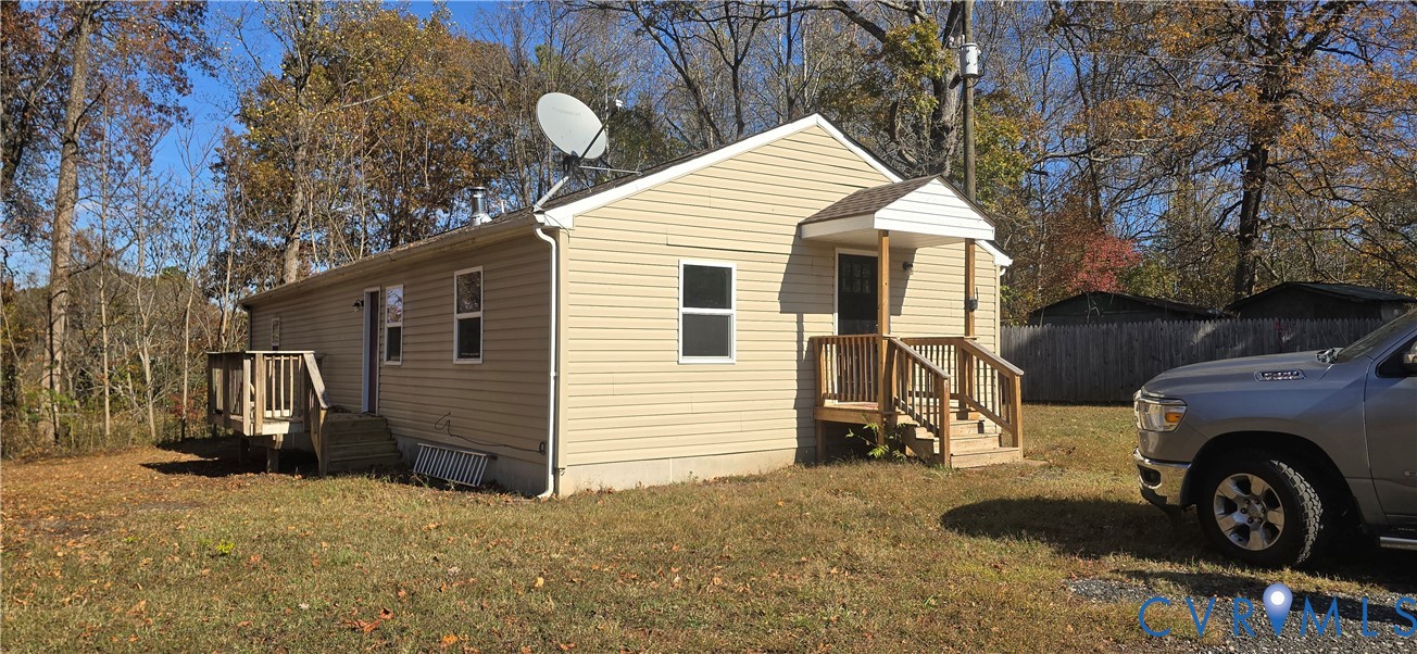 415 Garretts Mill Rd