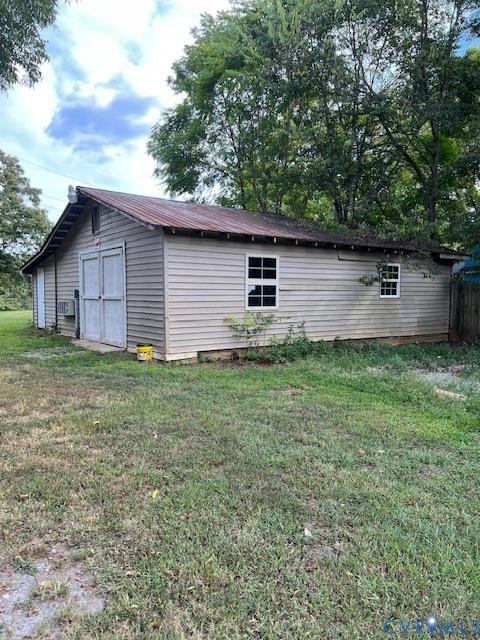 415 Garretts Mill Rd