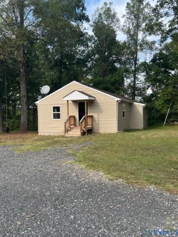 415 Garretts Mill Rd