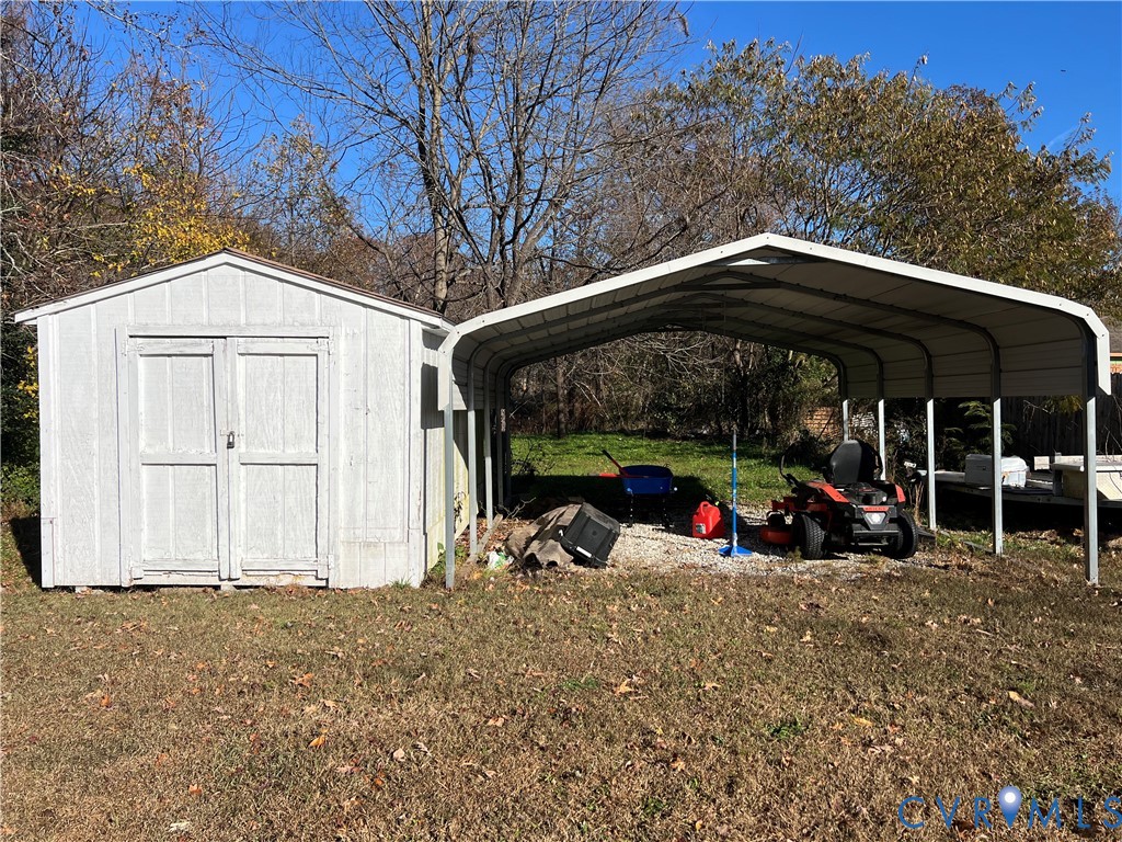 4192 Range Rd