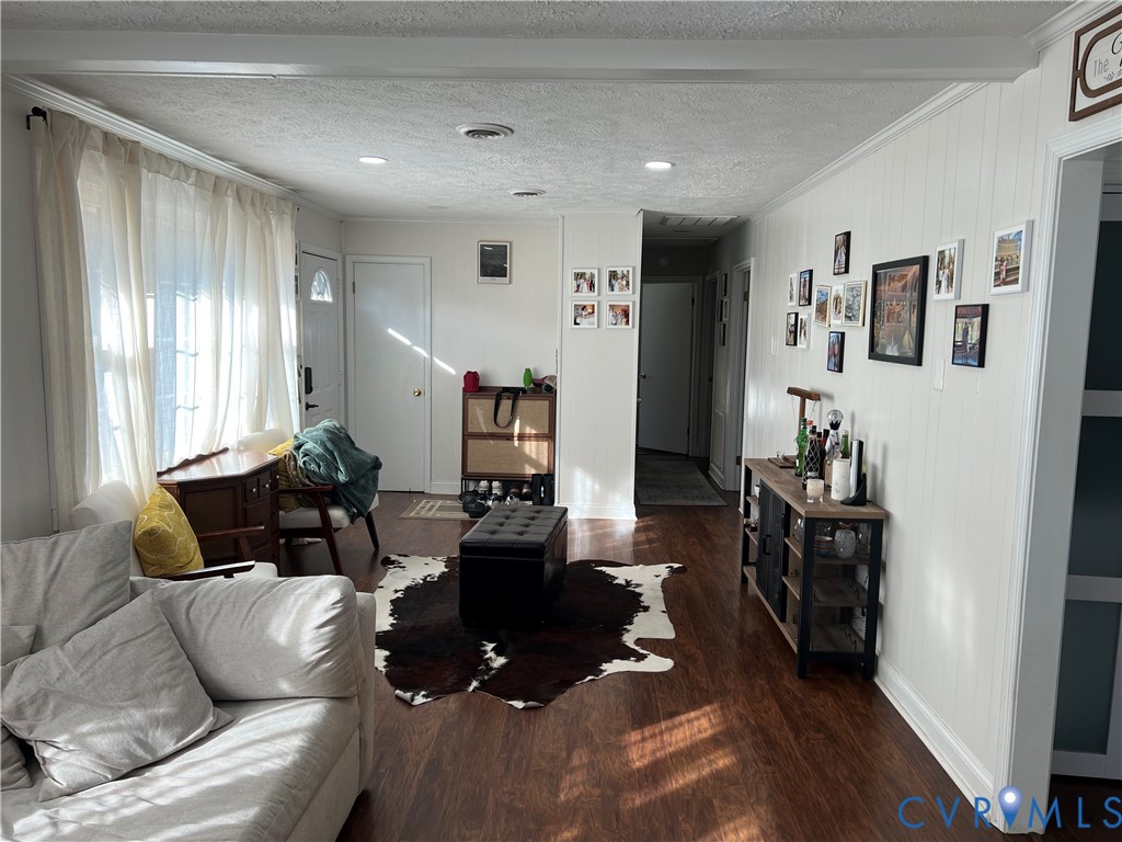 4192 Range Rd