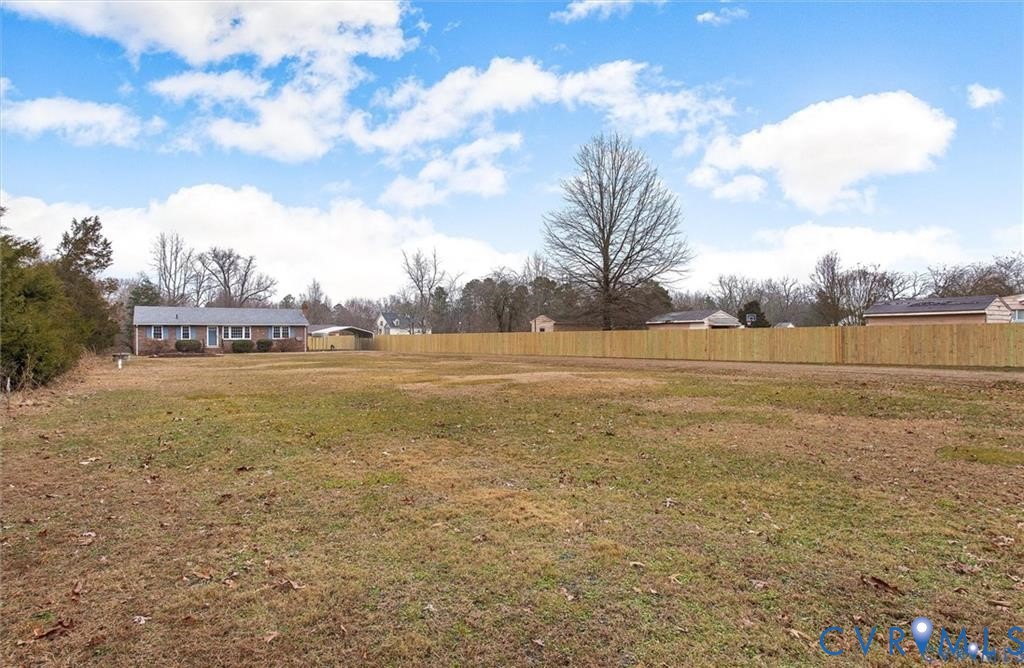4192 Range Rd