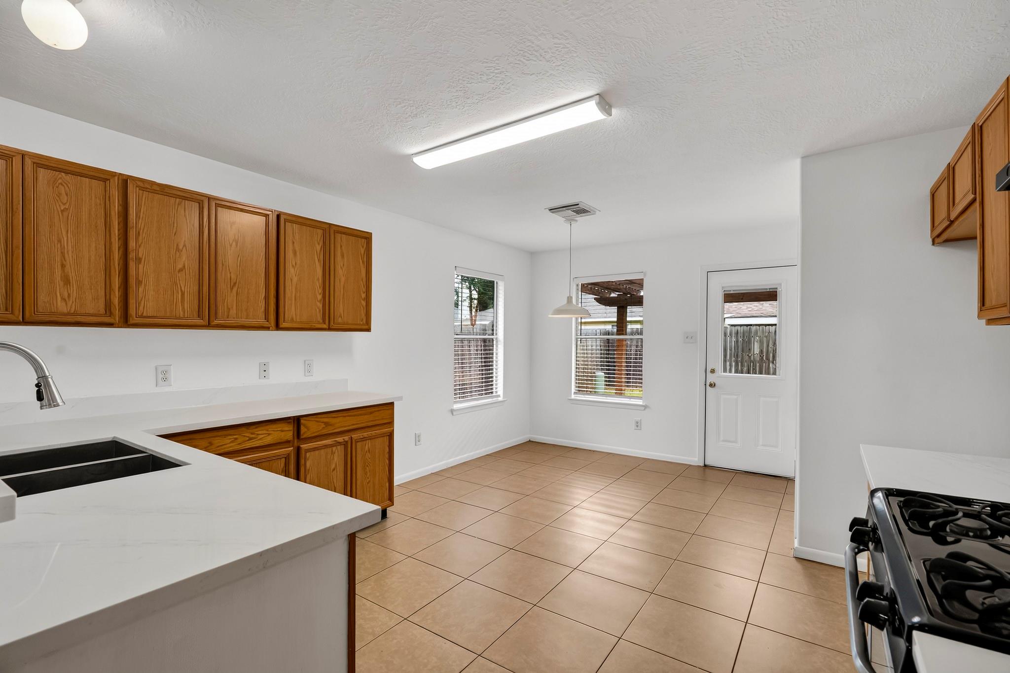 6315 Nullarbor Court