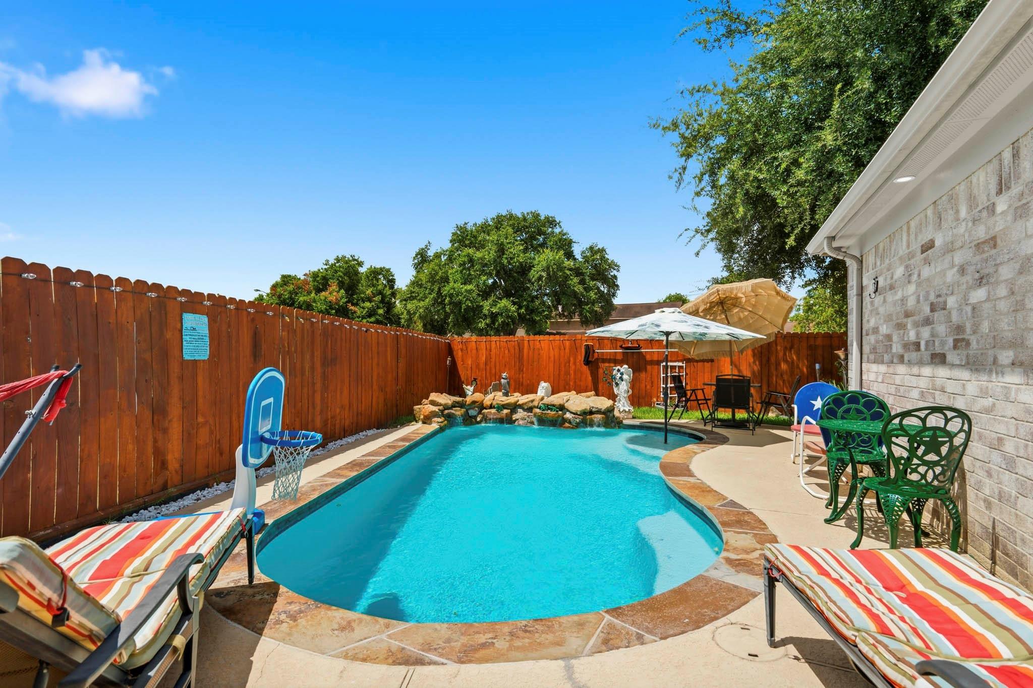 2111 Yosemite Ridge Court