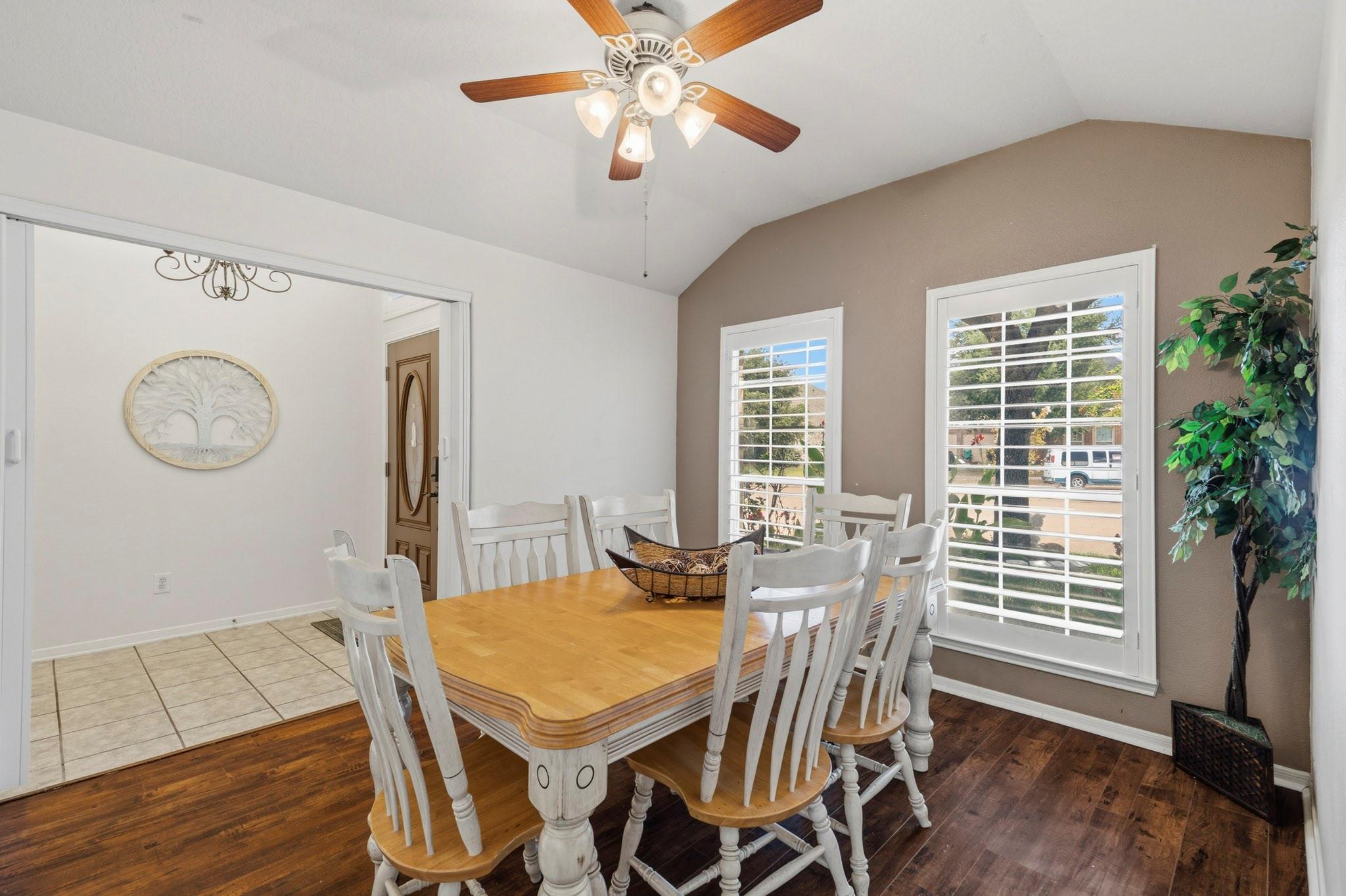 2111 Yosemite Ridge Court