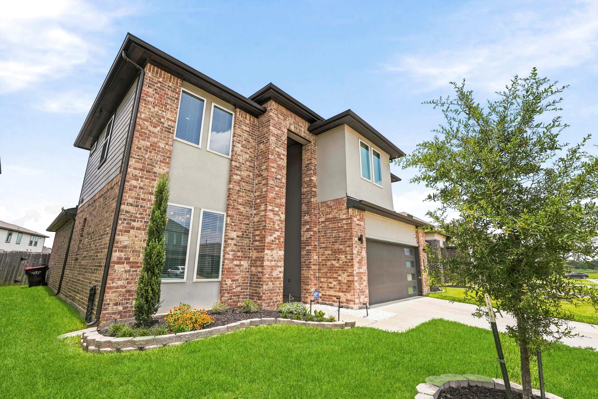 22522 Modica Rift Lane